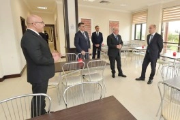 Emin Əmrullayev İsmayıllı Dövlət Peşə Təhsil Mərkəzinin Qobustan korpusunda olub