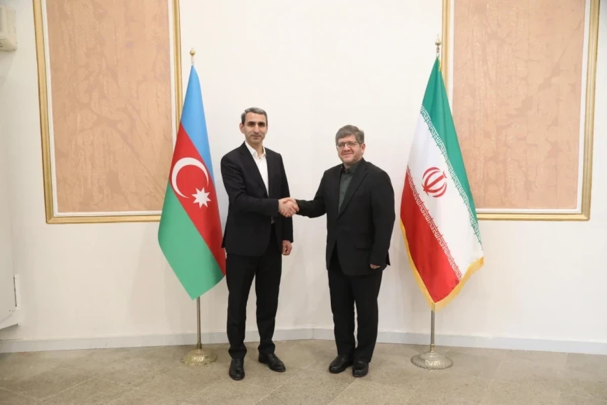 Azərbaycanla İran arasında nəqliyyat sahəsində əməkdaşlığa dair protokol imzalanıb