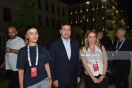 Xarici qonaqlar Şuşada Qarabağ küçəsi ilə tanış olublar