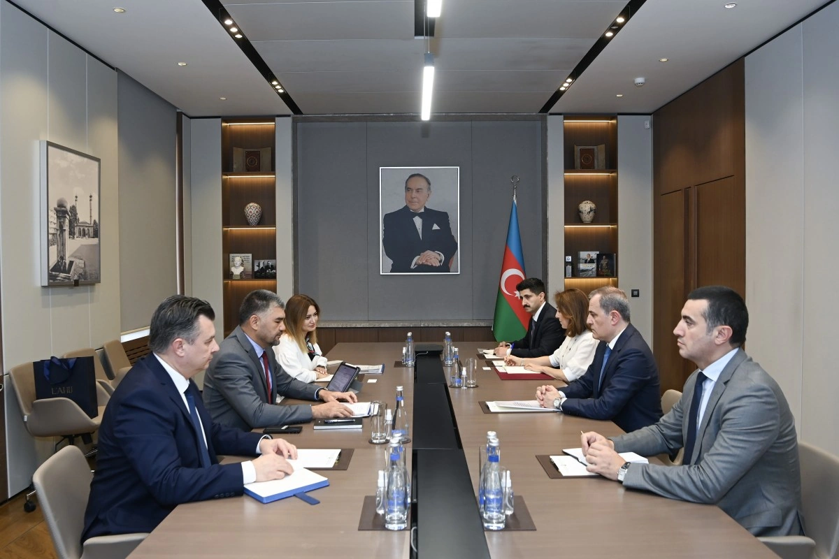Azərbaycanla TRACECA arasında əməkdaşlığın cari vəziyyəti müzakirə olunub