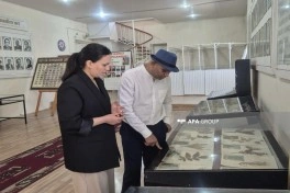 Hindistan səfirliyində Taqor–Nizami Kitabxanası yaradılacaq
