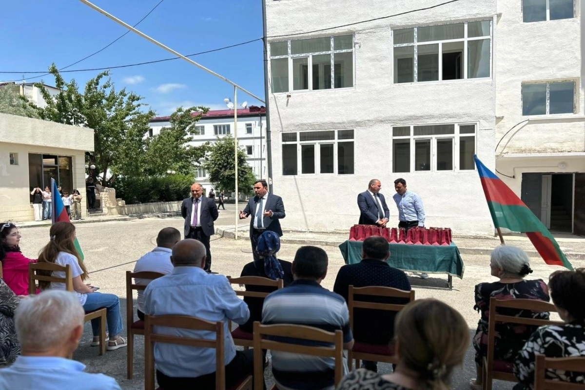 Xankəndi və Ağdərəyə növbəti köç olub, açarlar təqdim edilib- YENİLƏNİB-2