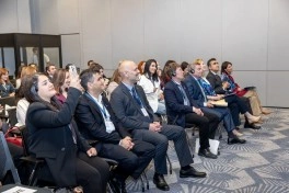 “Az çəki, çox həyat”: Novo Nordisk piylənmə ilə mübarizədə müasir tibbi yanaşmalarını Azərbaycana gətirir