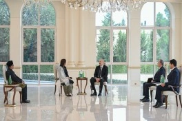 Prezident İlham Əliyev Malayziyanın yeni səfirini qəbul edib
