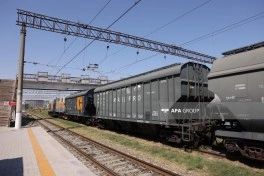 Azərbaycandan tranzit keçməklə Ermənistana buğda və propan göndərilib - FOTO