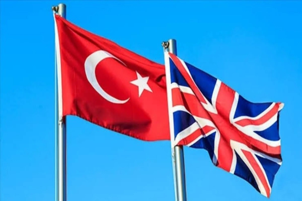 Türkiyə və Böyük Britaniya arasında təhlükəsizlik və müdafiə tərəfdaşlığı müqaviləsi imzalanıb