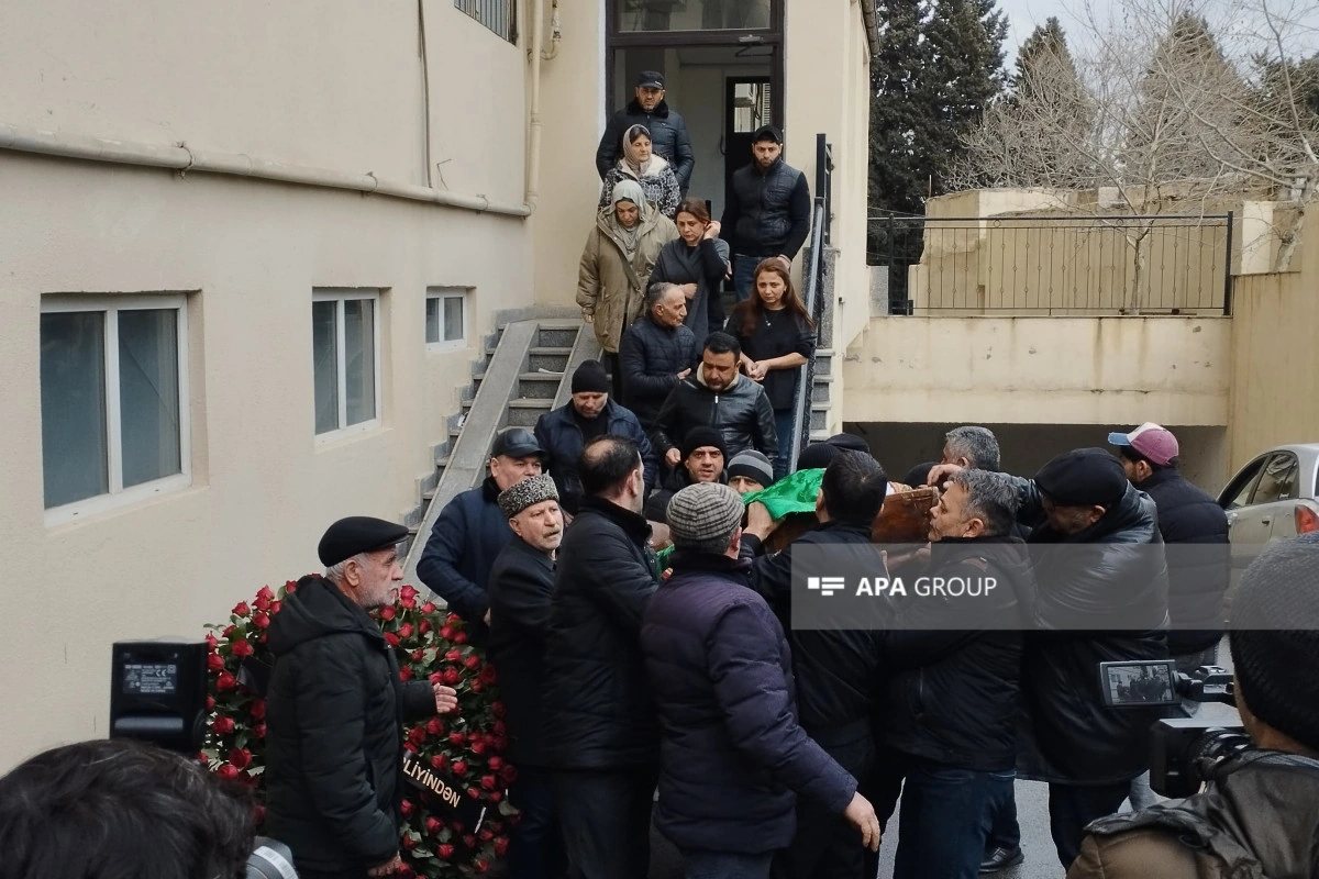 Mövlud Süleymanlı ilə vida mərasimi keçirilib - FOTO