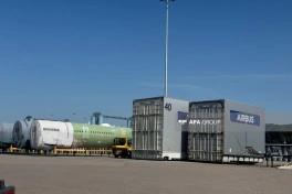 Media nümayəndələri "Airbus"un Hamburqdakı istehsal sahəsində olublar- FOTO