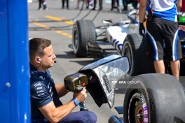 Bolidlərin Formula 1-ə son hazırlığı  - FOTOLENT