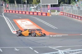 Bakıda Formula 2 üzrə sərbəst yürüş başa çatıb - YENİLƏNİB - FOTO