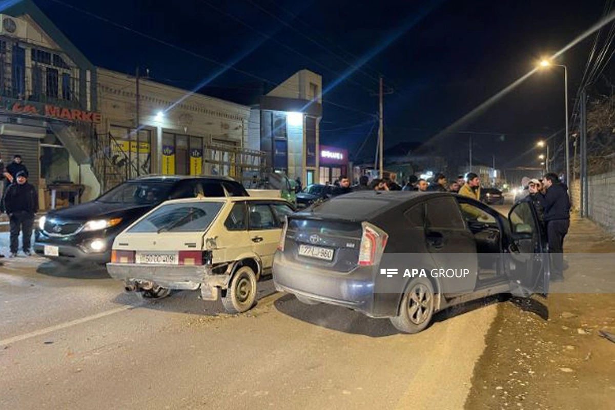 Abşeronda zəncirvari qəza baş verib - FOTO
