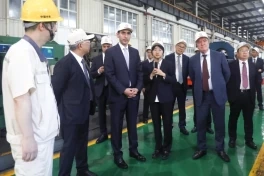 ADY Çindən yeni yük və sərnişin lokomotivləri alır
