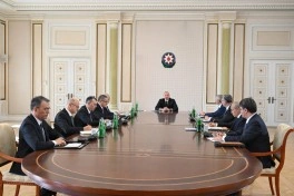 Prezidentin sədrliyi ilə dağ-mədən və metallurgiya sənayesinin inkişafına dair Dövlət Proqramına həsr olunmuş müşavirə keçirilib