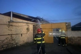 Gəncədə evdə yanğın olub - FOTO