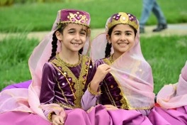 Leyla Əliyeva və Alona Əliyeva Xeyirxahlıq Festivalında iştirak ediblər