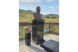 Şair Məmməd İsmayılın qəbirüstü abidəsi ucaldılıb - FOTO
