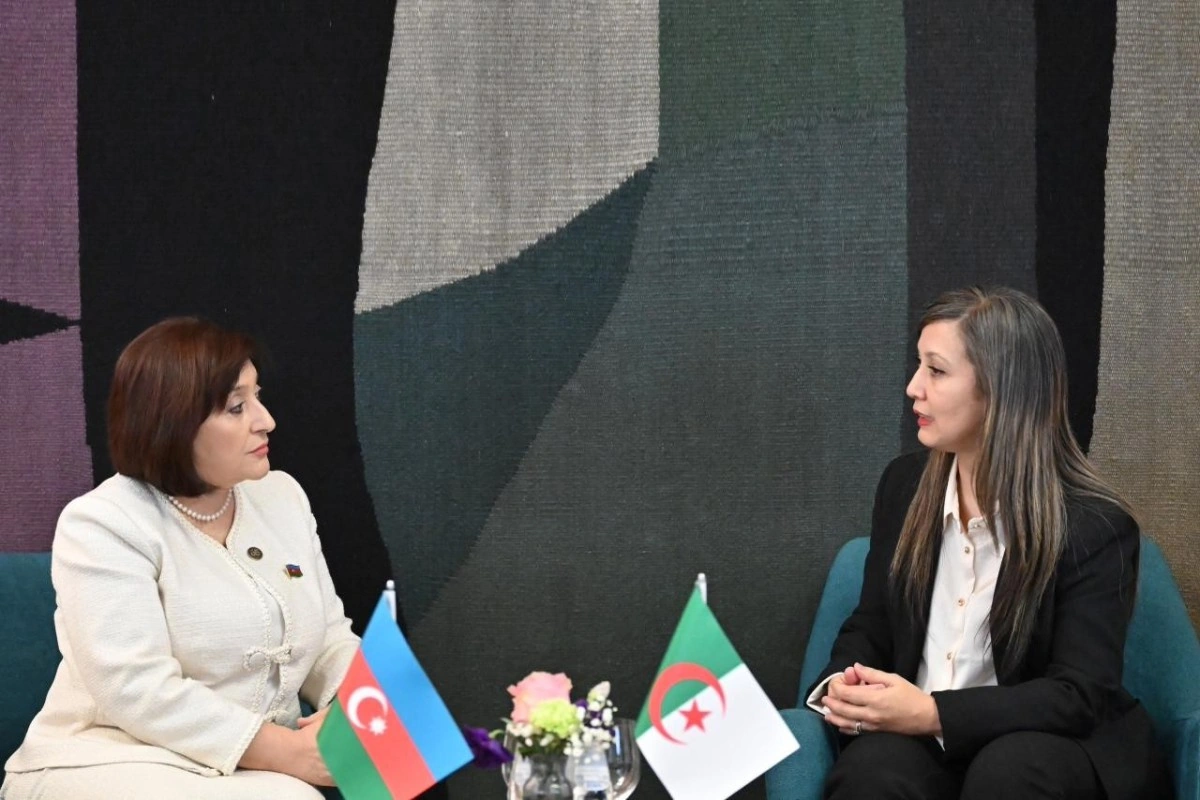 Sahibə Qafarova Əlcəzair Milli Xalq Assambleyasının sədri ilə görüşüb