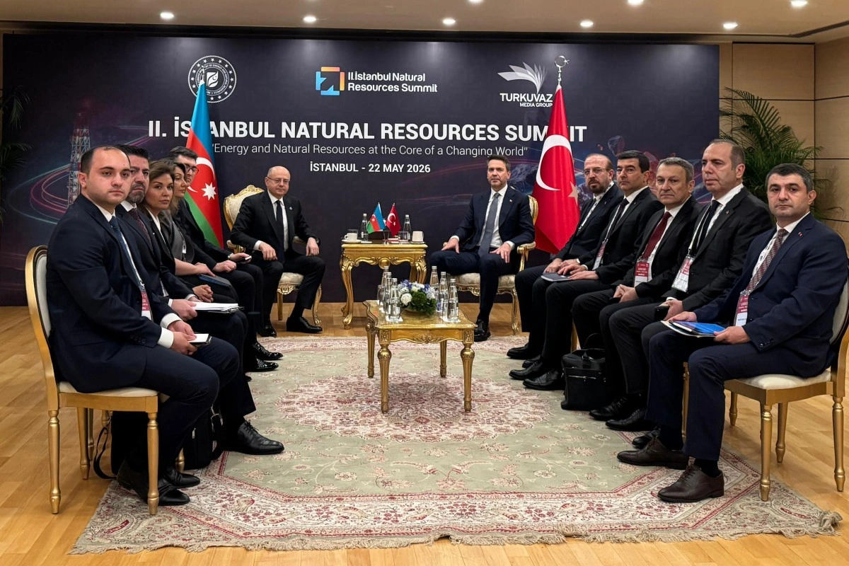 Pərviz Şahbazov İstanbulda Türkiyə və Moldovanın energetika nazirləri ilə görüşüb