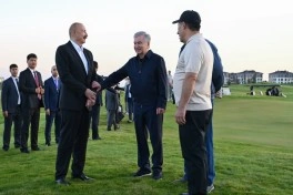 Prezident İlham Əliyev Qırğızıstan, Özbəkistan və Tacikistan prezidentləri ilə birlikdə Çolpon-Ata şəhərində Qolf Klubun açılışında iştirak edib