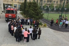 FHN Bakı Avropa Liseyində təlim keçirib - VİDEO - FOTO