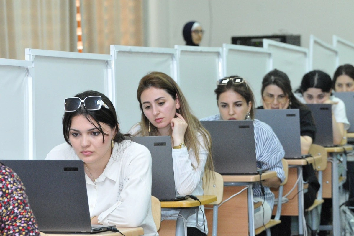 Müəllimlərin işə qəbulu üzrə müsabiqənin test imtahanı mərhələsi başlayıb