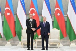 Daşkənddə Azərbaycan və Özbəkistan prezidentlərinin təltifolunma mərasimi keçirilib - YENİLƏNİB