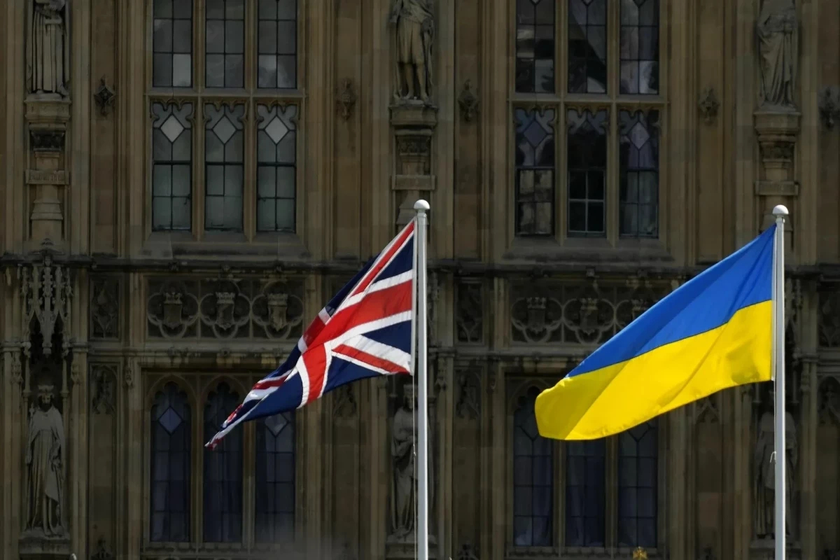 Britaniya Ukraynaya $1 milyarda yaxın vəsait ayırıb