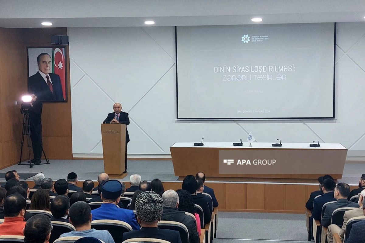 “Dinin siyasiləşdirilməsi: zərərli təsirlər” mövzusunda konfrans keçirilib