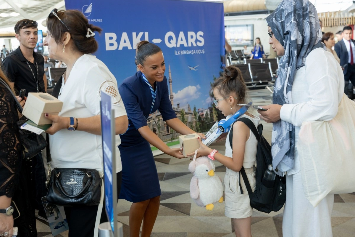 AZAL Qarsa uçuşlara başlayıb