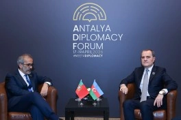 Ceyhun Bayramov Antalyada Portuqaliya XİN rəhbəri ilə görüşüb