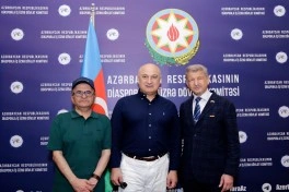 Rüfət Əsədovun "Əsrlərin dərinliklərindən gələn ənənələr" sənədli filminin təqdimatı keçirilib - FOTO