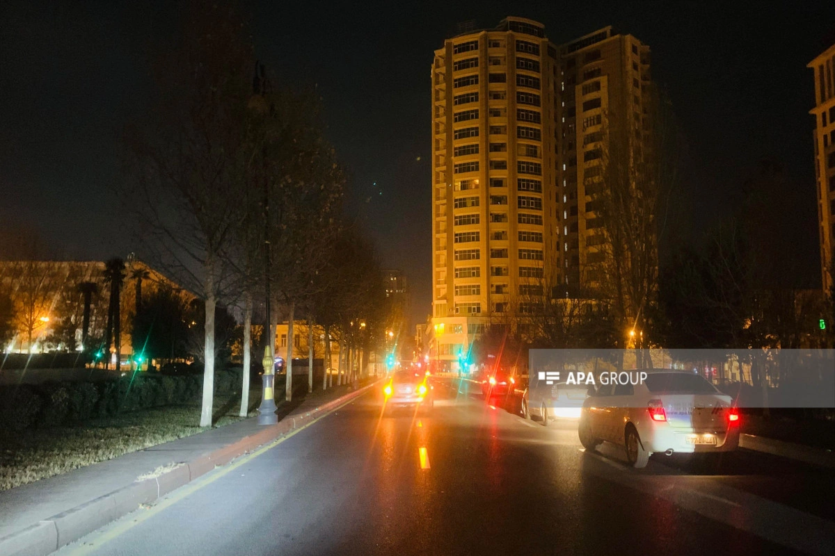Bakıda üç avtomobil qəzaya uğrayıb - FOTO