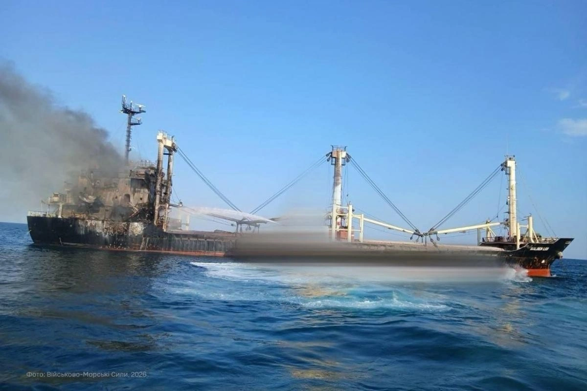 Rusiya Qara dənizdə taxıl daşıyan mülki gəmiyə zərbə endirib, 6 nəfər ölüb