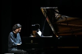 Montrödə Azərbaycanın incəsənət nümayəndələrinin iştirakı ilə qala konsert keçirilib - FOTO