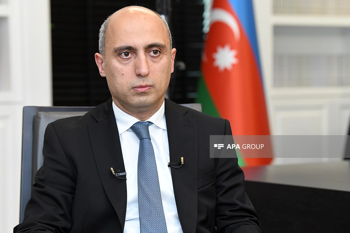 Emin Əmrullayev: Azərbaycan təhsilində ən çətin işlə məşğul olanlar müəllimlərdir, onların ehtiyaclarını anlamaq vacibdir  - MÜSAHİBƏ