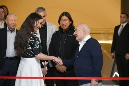 Heydər Əliyev Mərkəzində perulu rəssamın fərdi sərgisinin açılışı olub
