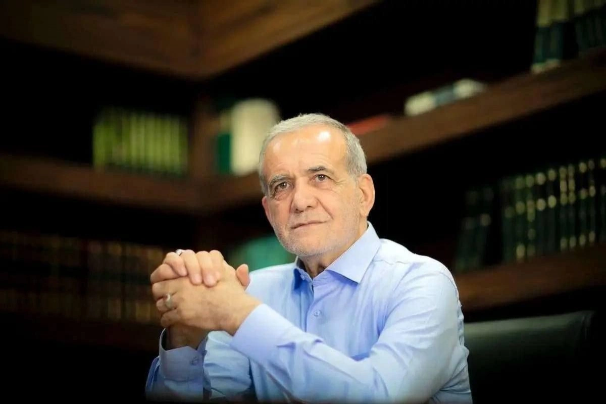 Pezeşkian: İran uranın zənginləşdirilməsindən imtina etməyək