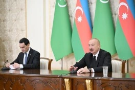Azərbaycan və Türkmənistan prezidentləri mətbuata bəyanatlarla çıxış ediblər - YENİLƏNİB