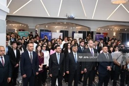 Dövlət Proqramının məzunları üçün karyera sərgisi keçirilib