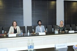 Emin Əmrullayev Vorvik Universitetinin nümayəndə heyəti ilə görüşüb