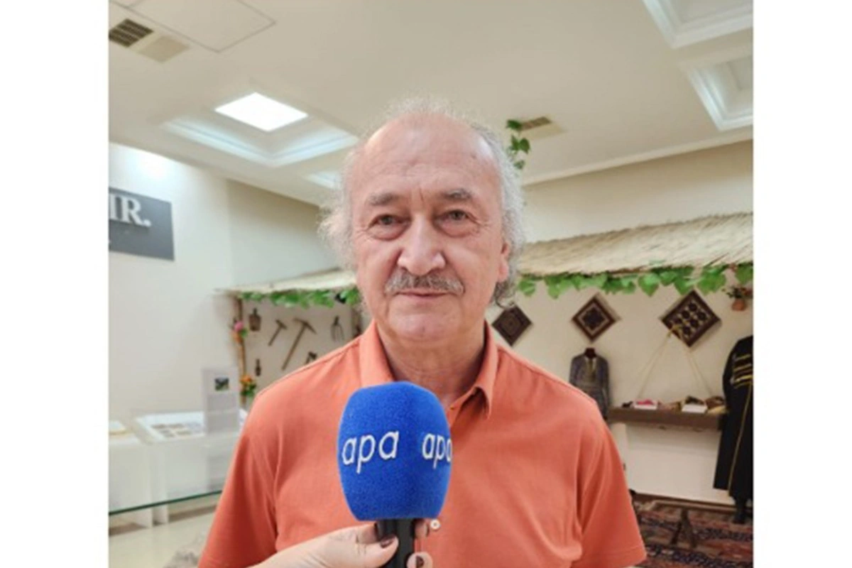 Akmal Nuriddinov: Azərbaycan rəssamlarının əsərləri Özbəkistanda geniş nümayiş etdirilməlidir