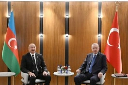 Prezident İlham Əliyevin Bişkekdə Türkiyə Prezidenti Rəcəb Tayyib Ərdoğanla görüşü olub