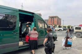 Növbəti köç karvanı Cəbrayılın Şükürbəyli kəndinə çatıb, açarlar təqdim olunub- FOTO - YENİLƏNİB-1