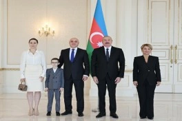Prezident İlham Əliyev Gürcüstanın yeni səfirini qəbul edib