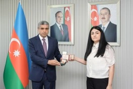 ƏƏSMN-in təltif edilmiş əməkdaşlarına vəsiqələr və medallar təqdim olunub