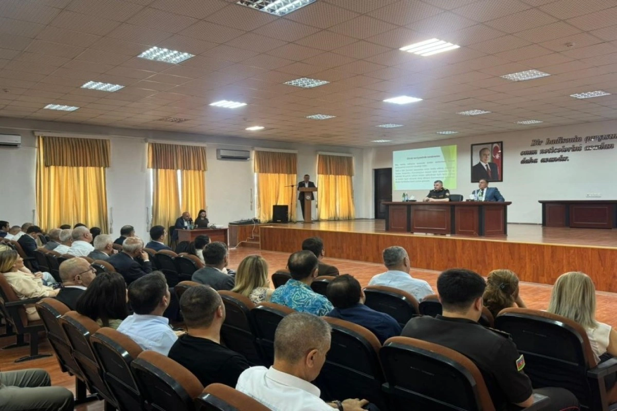 Radiasiya təhlükəsizliyi ilə bağlı tədbir keçirilib