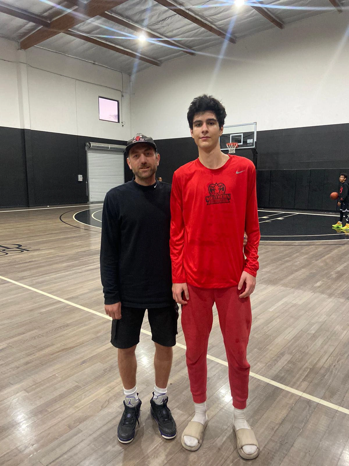 Basketbolçumuz ABŞ-də məşqlərə başladı  - Foto