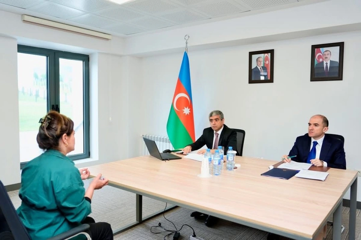 Anar Əliyev Xankəndidə vətəndaşları qəbul edib