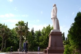 Anar Əliyev Salyanda vətəndaşları qəbul edib