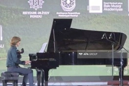 XV Qəbələ Beynəlxalq Musiqi Festivalı çərçivəsində kamera musiqisi axşamı keçirilib - FOTO